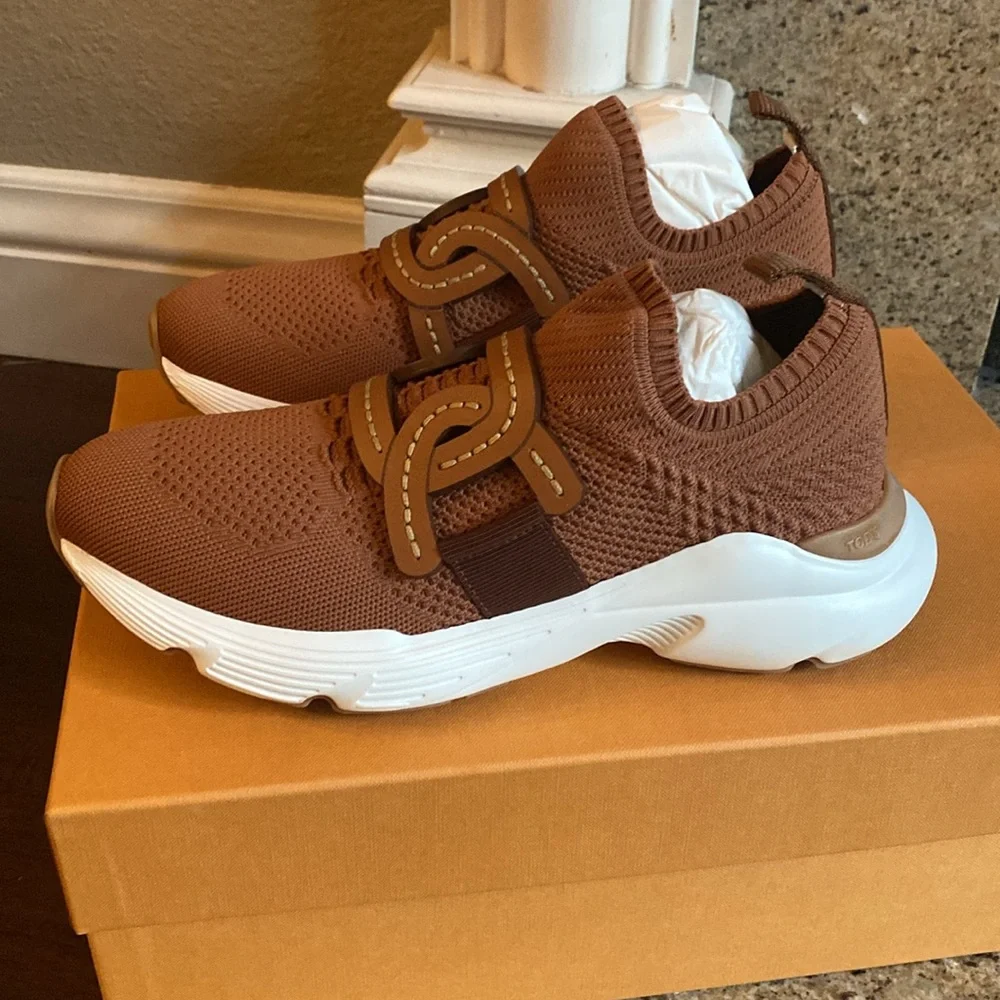 TOD’S Kate Sneakers in Brown- Brand New!!! Never worn!! - Picture 3 of 7